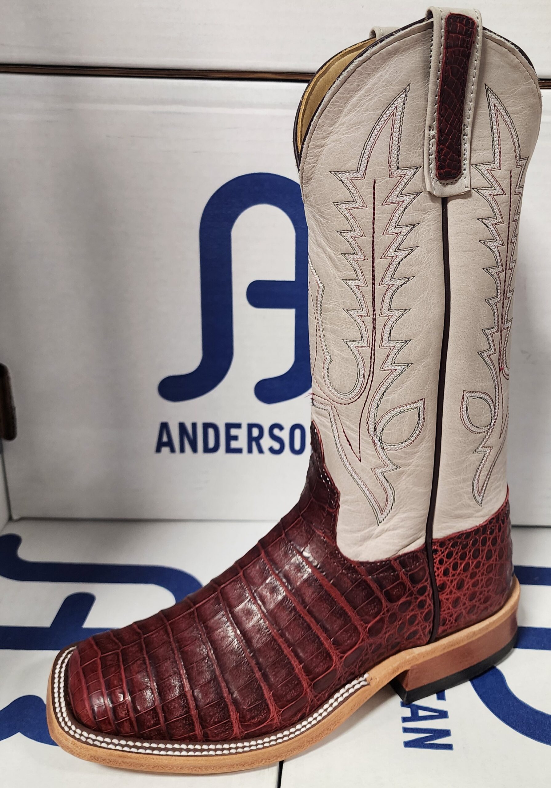 ABBLKCHERRYCAIMANBELLY